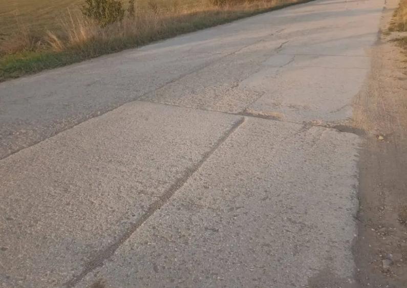 De vanzare teren extravilan langa Arcus - 7