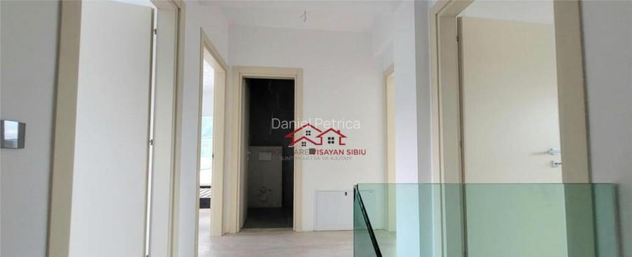 Imobil de lux,piscina,garaj,Cisnadie,la 10 km de SB,comision