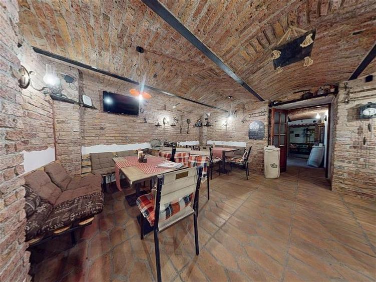 LIVE! Restaurant+terasa, Centrul Istoric - Piata Unirii, Brasov - 14