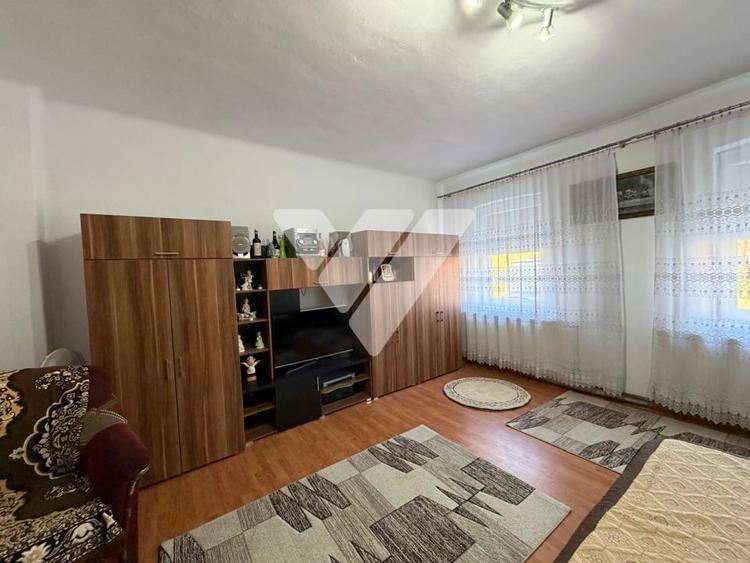 Casa cu curte individuala 3 camere ,teren 290mp Vasile Aaron Sibiu - 3