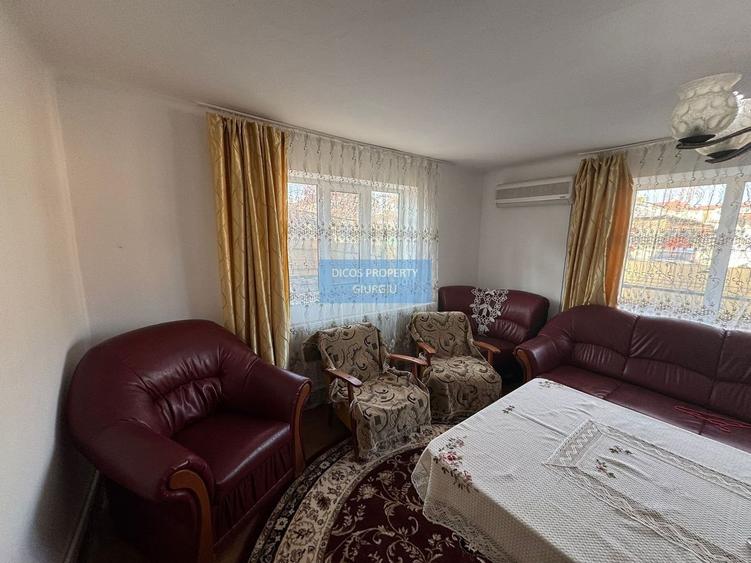 De Vânzare - Casă, Strada Griviței - 25