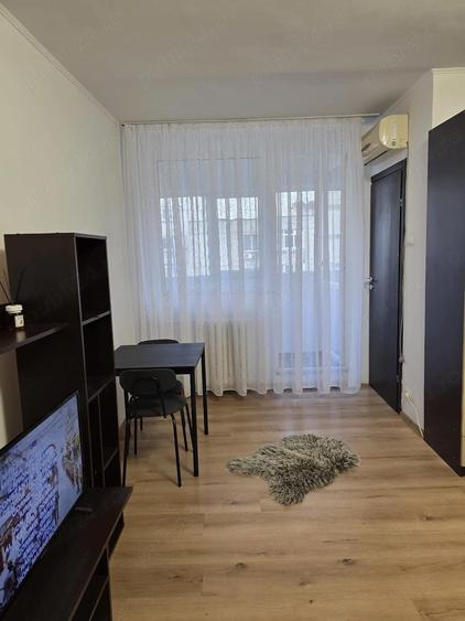 Garsoniera de Inchiriat - 6