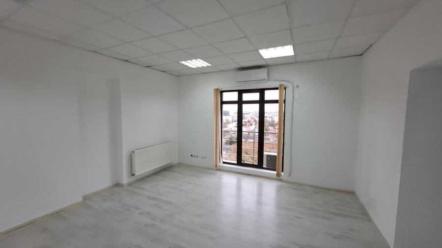 SPATIU BIROU- CLADIRE BIROURI PREMIUM- COSTURILE UTILITATILOR SUNT INCLUSE - 12