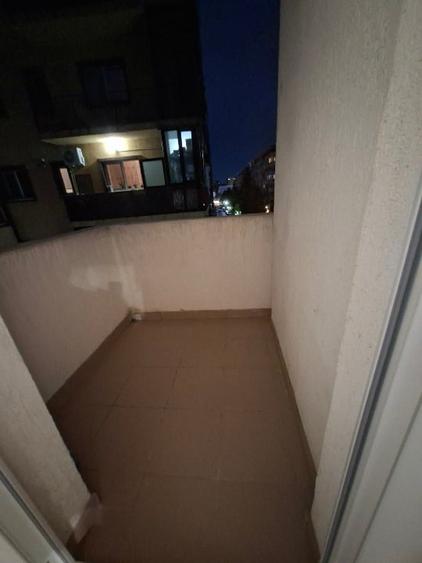 Apartament cu 2 camere decomandat, mobilat în Roșu