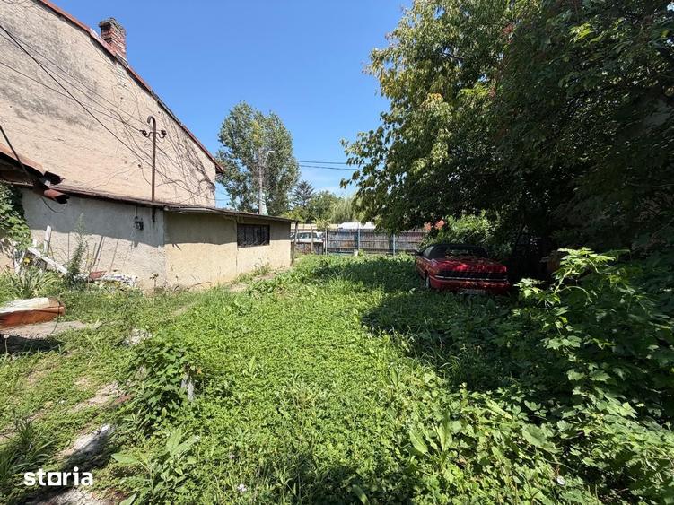 Teren de 390 mp, în Dămăroaia
