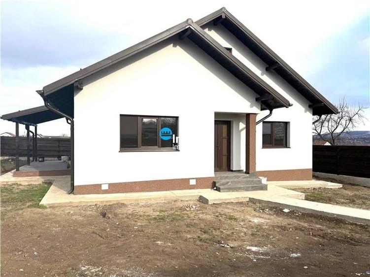 Casă individuală cu 3 camere cu Teren 450 Mp în Horpaz