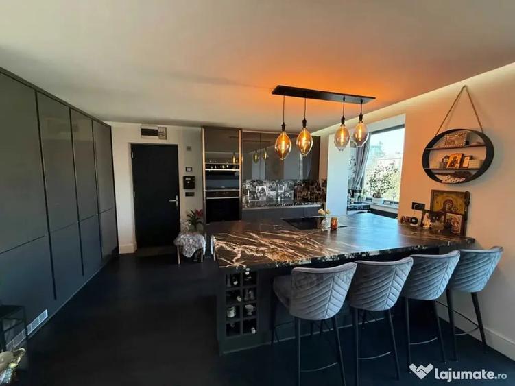 Apartament cu 2 camere semidecomandat în Ultracentral
