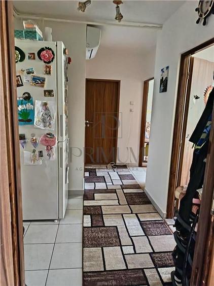 Apartament cu 2 camere decomandat, mobilat în Girocului