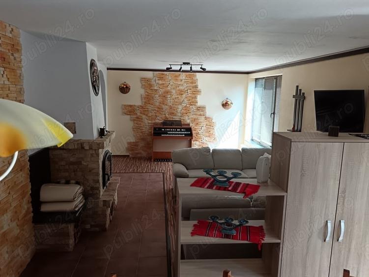 Casă cu 4 camere cu Teren 786 Mp în Moara