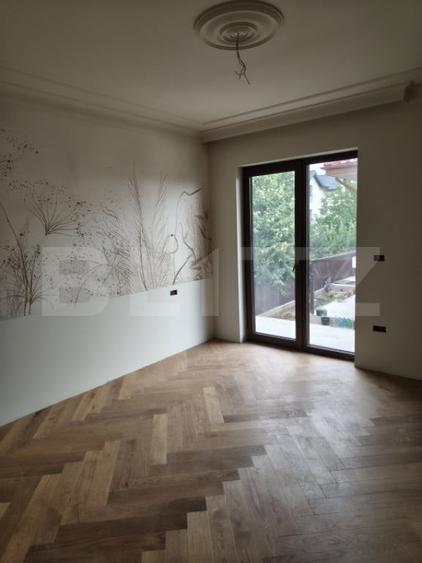 Casă cu 4 camere cu Teren 350 Mp în Central