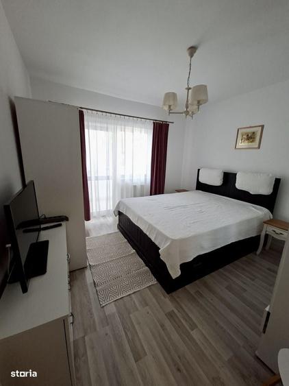 Apartament cu 2 camere decomandat în Noua