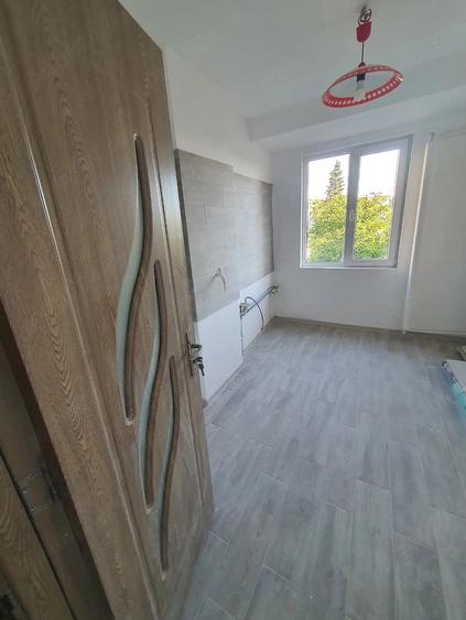 Apartament cu 2 camere semidecomandat în Eminescu