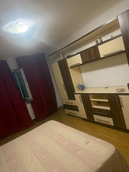 Apartament cu 2 camere decomandat în Popa Șapcă