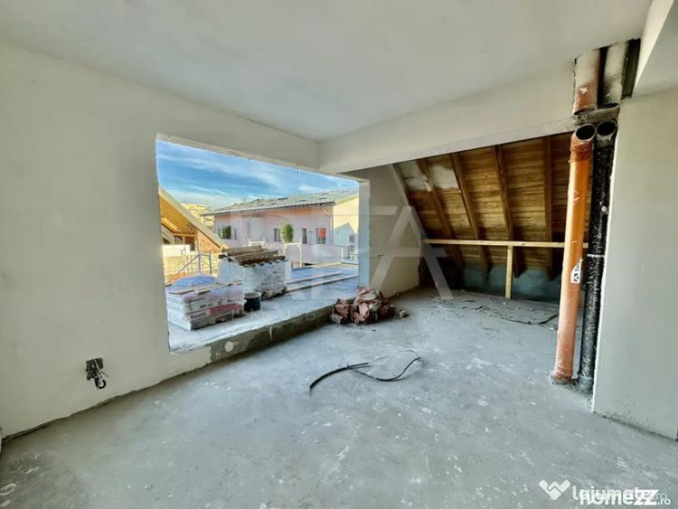 Apartament cu 3 camere semidecomandat în Matei Voievod