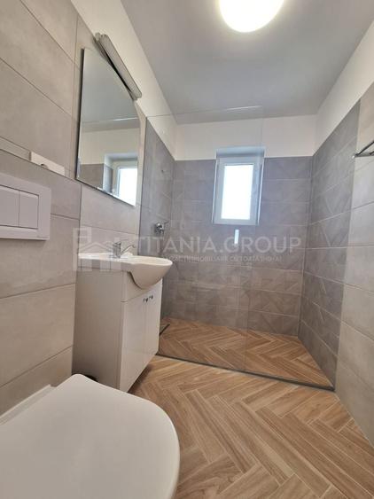Apartament cu 3 camere decomandat, mobilat în Central