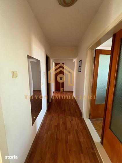 Apartament cu 3 camere în Kogălniceanu