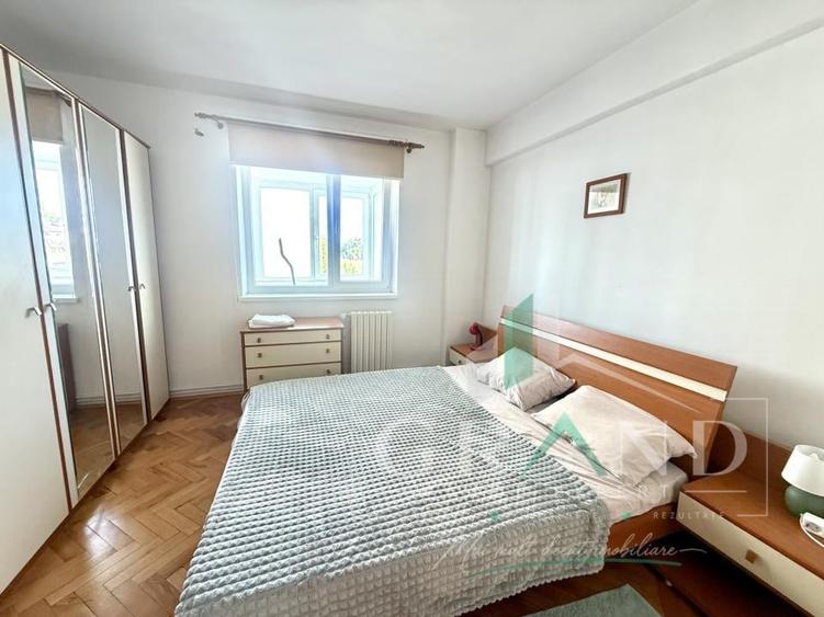 Apartament cu 4 camere decomandat, mobilat în Zorilor
