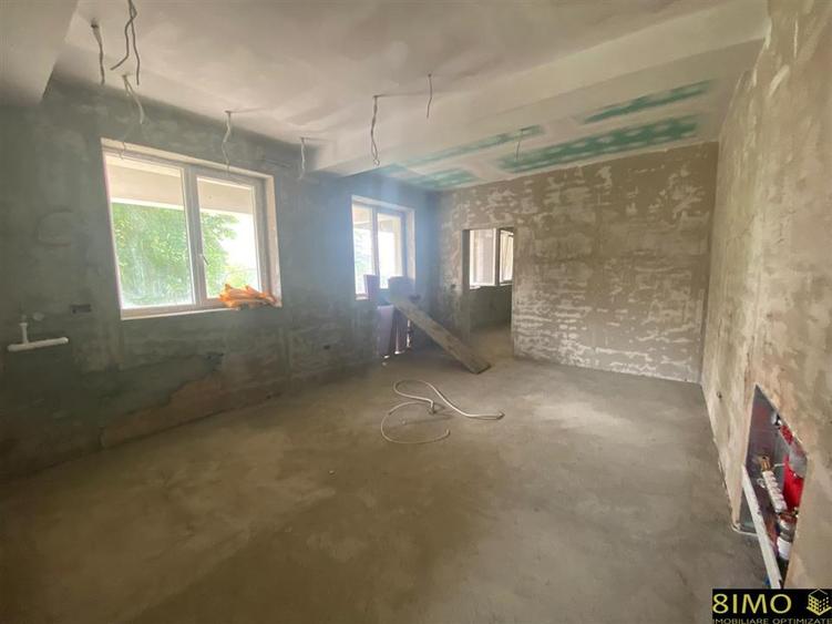 Apartament cu 4 camere decomandat în Fălticeni