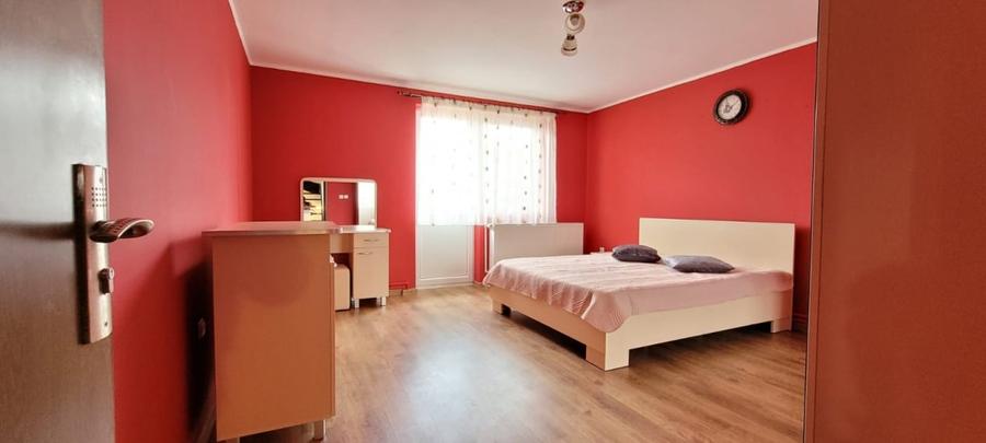 Casa cu 4 camere in comuna Cristian - 9