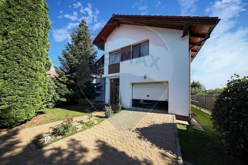 Casa superba -  teren 800mp - 3