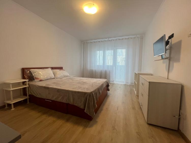 380€, Obor, Mosilor(adiacent), decomandata - 2