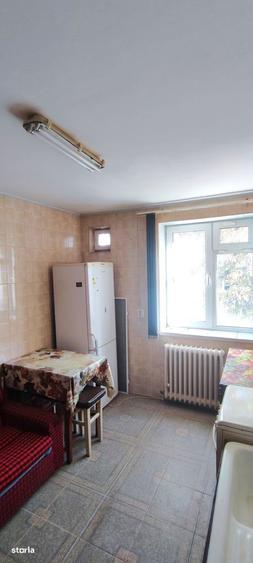 Apartament 3 camere (decomandat) cartier Darmanesti | Etaj 3/4 - 1