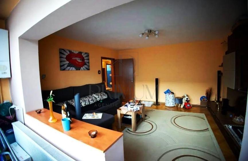 BUCOVINA - ETAJ 2 - DECOMANDAT - 3 CAMERE - 2 BAI - 2 BALCOANE - CENTRALA PROPRI - 7