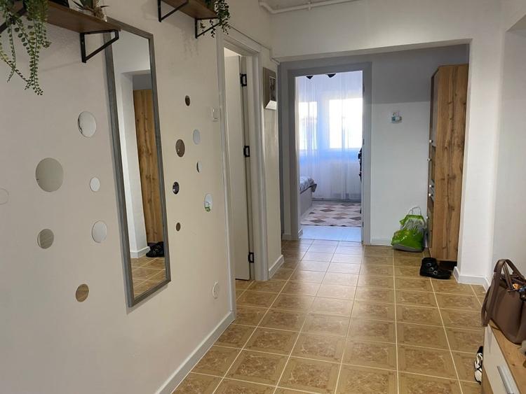 Chirie - Apartament 4 camere, etaj intermediar, mobilat utilat modern, Turnisor. - 12