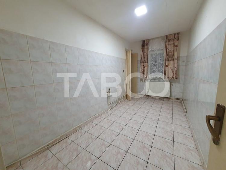 Apartament 2 camere decomandat Zona Stejarului 55 mp utili - 5