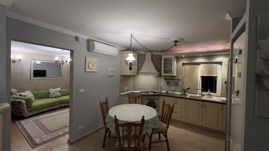 Apartament 90m2, 2 dormitoare, 2 băi, living, bucatarie si dining - 2