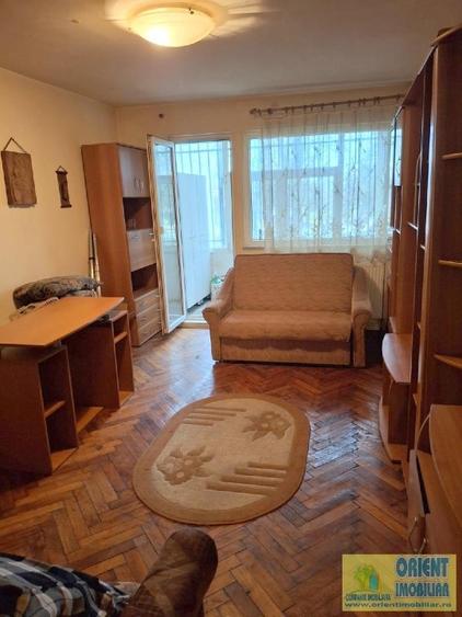 Tomis Nord, Zodiac, 2 camere, decomandat, parter, gaze - 1