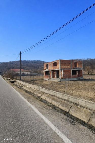 Oferta urgenta! Teren 1614 mp + constructie 240 mp Pret atractiv - 4