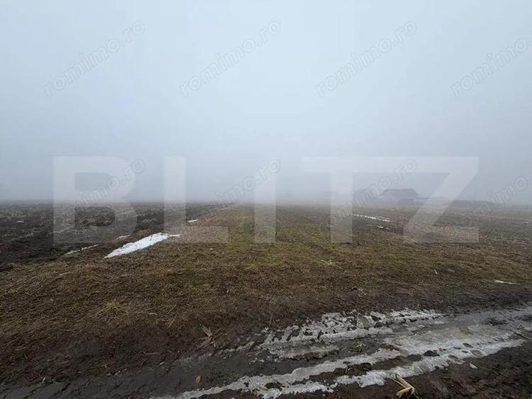 Oportunitate rara | Teren reziden?ial Patrau?i, 10 min de Suceava - 3