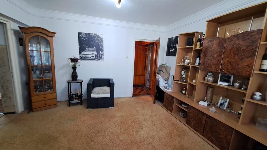 KM.4-5 APARTAMENT 3 CAMERE , MOBILAT, UTILAT, CENTRALA GAZ, LOC PARCARE , BOXA - 3