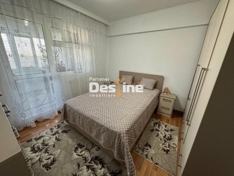 Apartament spatios 3 camere, 70 mp, lift nou, 2 bai – zona centrala Pascani - 1