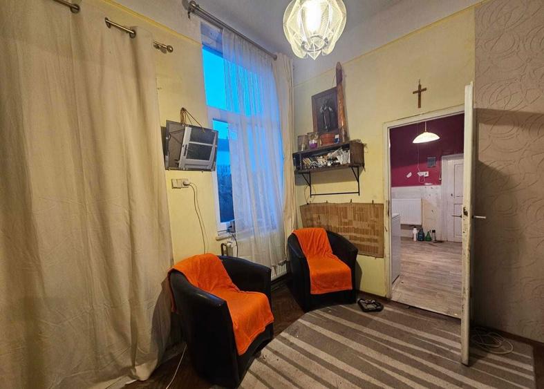 De vanzare casa zona Spitalul Judetean - 4