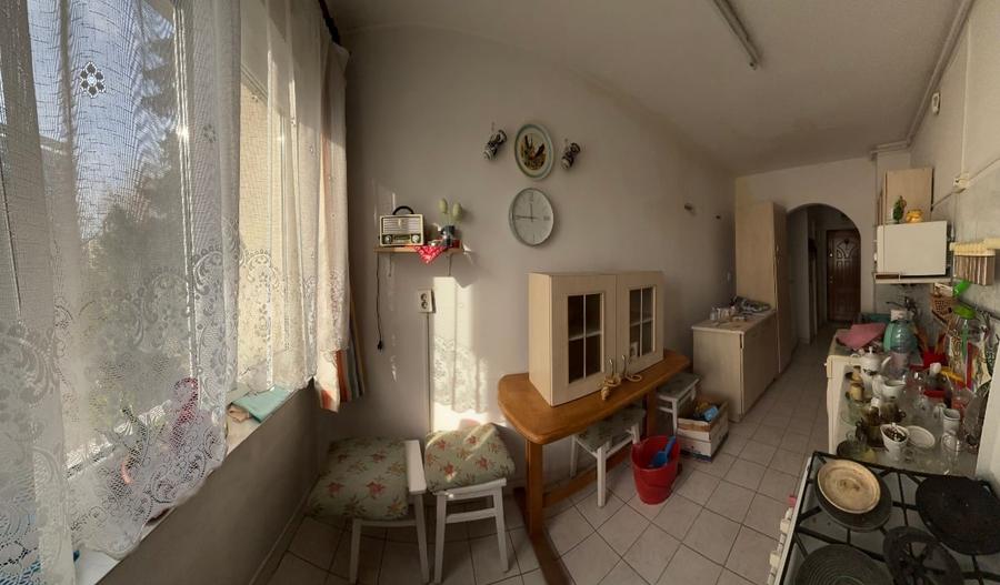 De vanzare apartament 2 camere in Tudor - 8