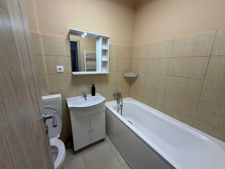 Aparatorii Patriei 3 camere mobilat - loc parcare acoperit INCLUS - 2