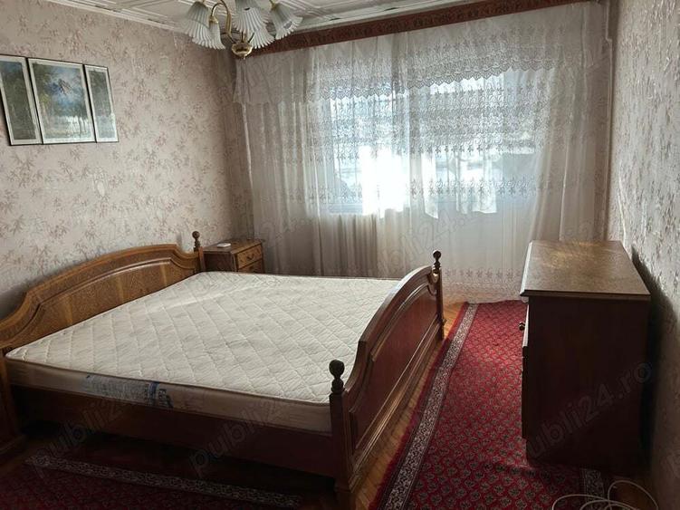 Ap 3 camere decomandat si mobilat centru - 7