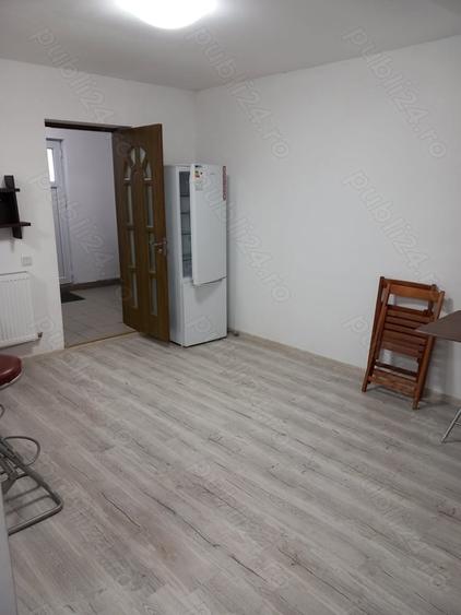 Vand apartament 2 camere, tip casa, in Lehliu-gara - 5