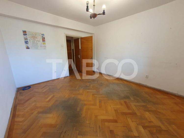 Spatiu destinat pentru afacerea ta in zona Centrala 70  mp - 4