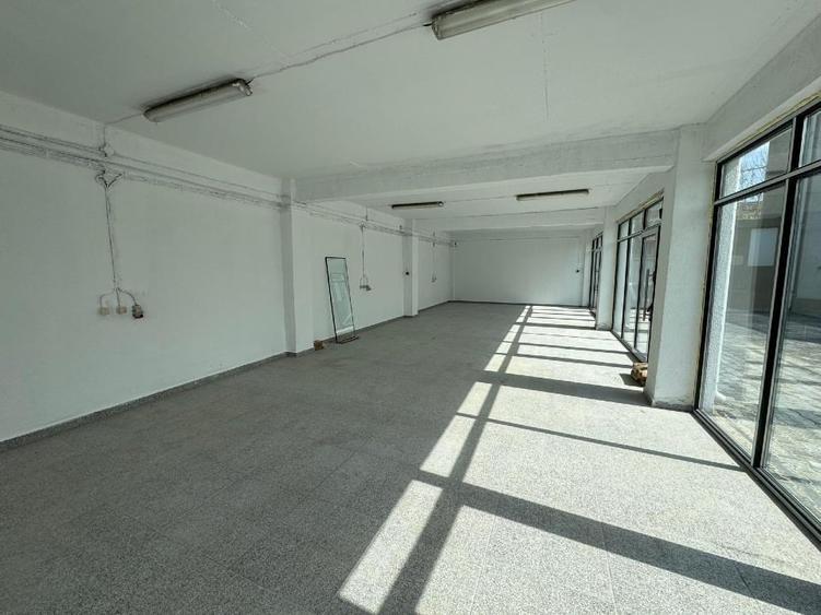 Cladire de birouri / Sediu Administrativ + Depozit, zona Sisesti, Sector 1 - 5