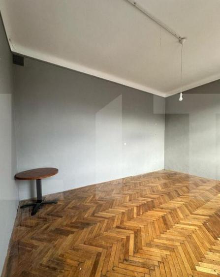 Spatiu comercial 120 mp, 4 parcari, zona strazii Paris - 9