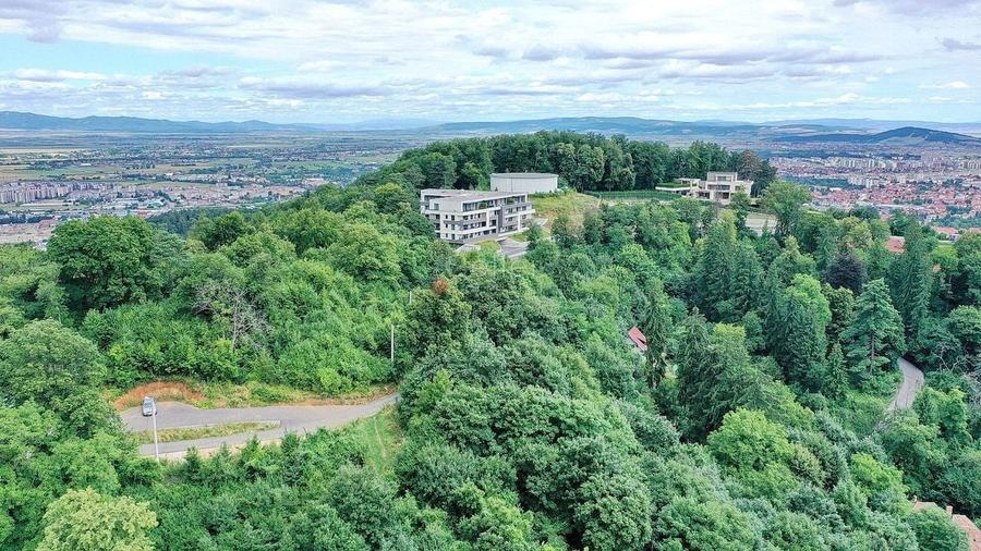 Teren Intravilan - Vedere Panoramica - 13