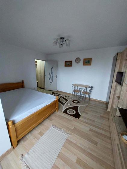 Garsoniera de inchiriat - 1