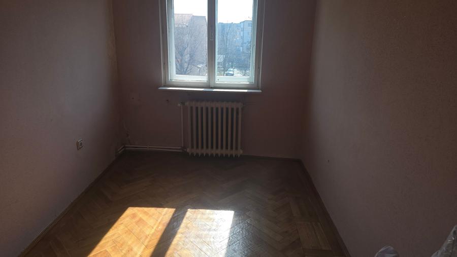 Vand apartament cu 3 camere in Deva, etaj 3, zona Gojdu (scoala Andrei Saguna), - 9