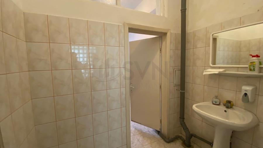 REC3001020 Cladire de birouri Armeneasca de vanzare - 8