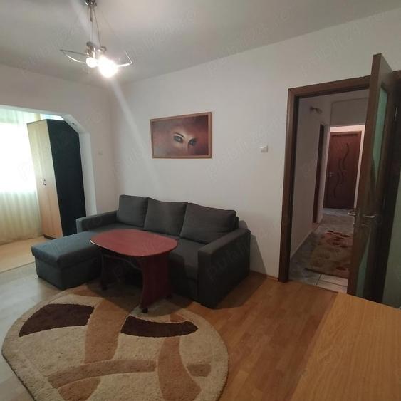 Vand apartament 2 camere decomandat et 1 - 5