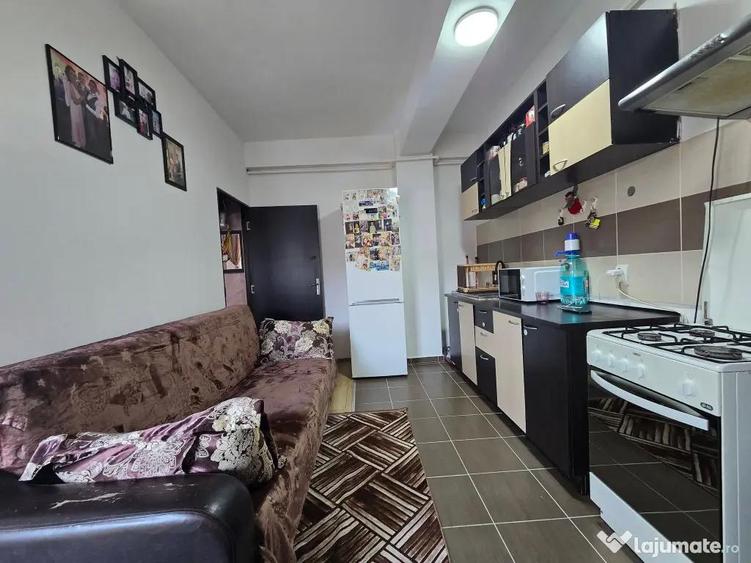 Vand garsoniera in dobroesti central - 5