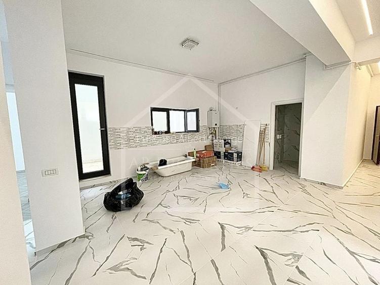 Apartament cu 4 camere decomandat în Băneasa Apartament cu 4 camere decomandat în Băneasa